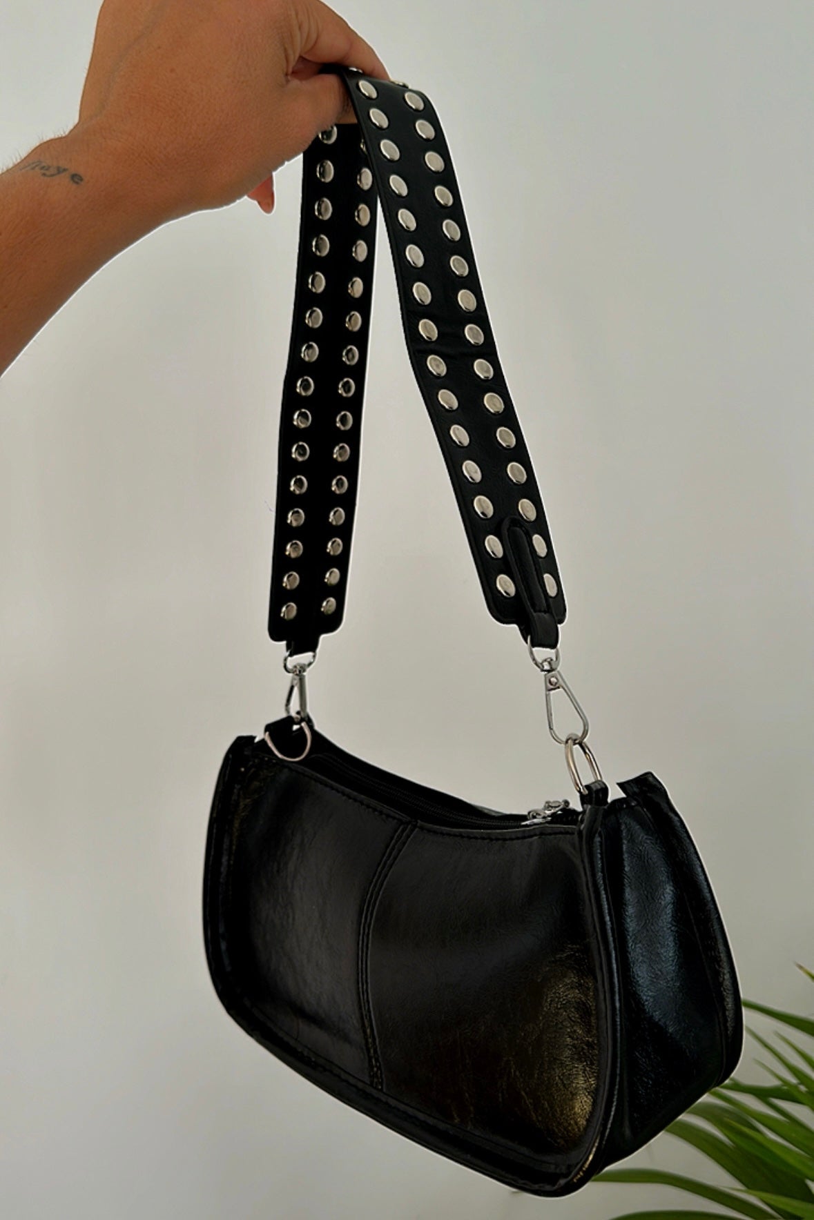 BOLSO TACHAS