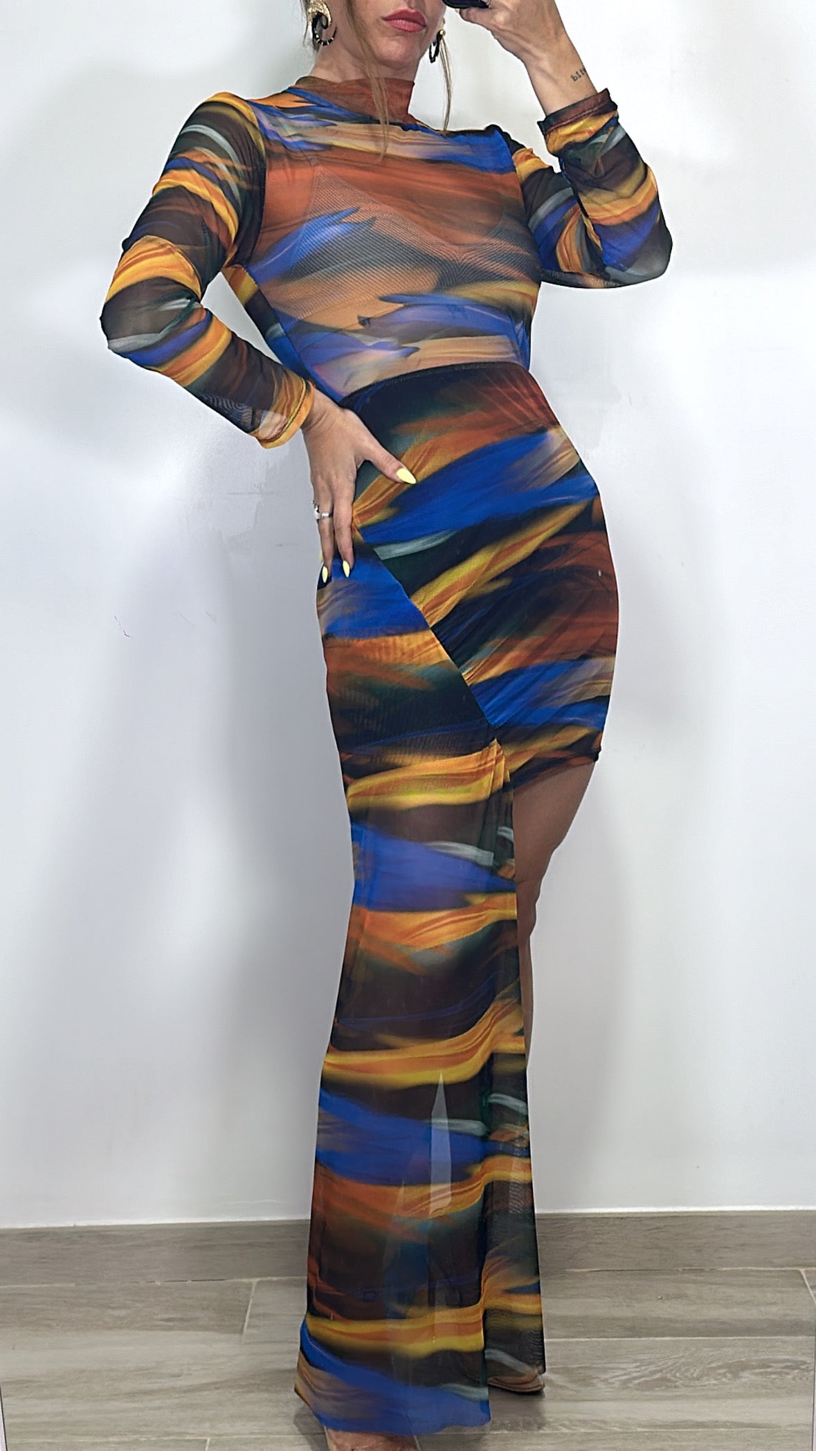 VESTIDO ASIMÉTRICO SEMITRANSPARENTE