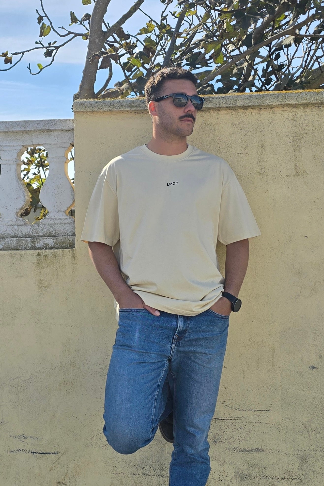 CAMISETA SURF OVER LMDC