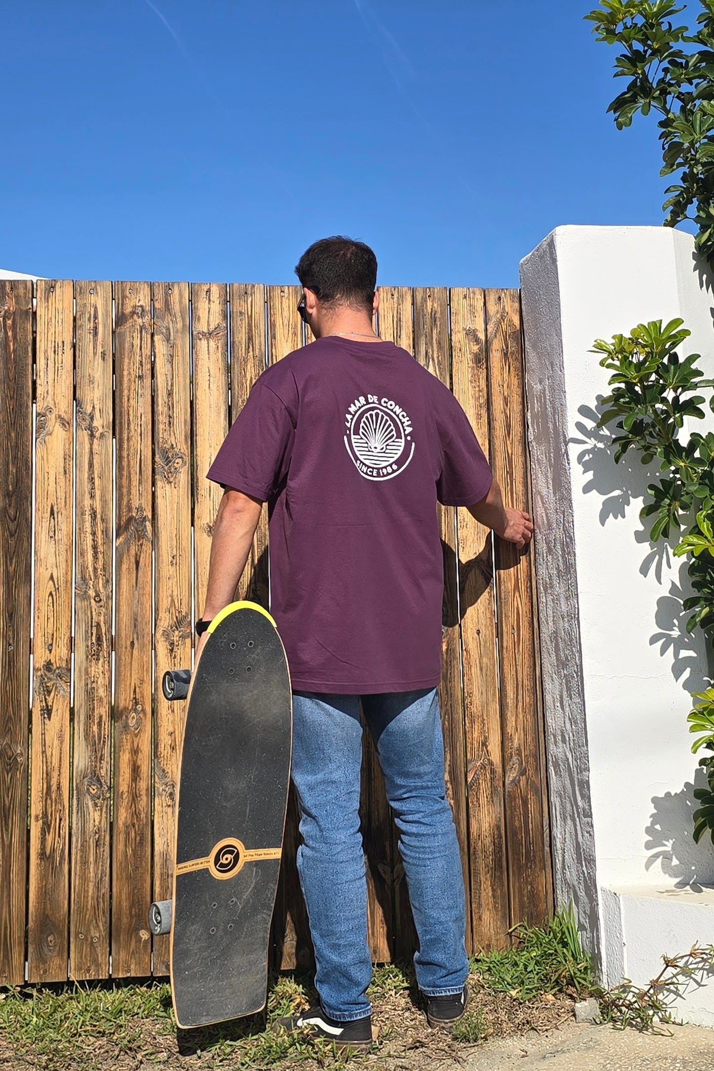 CAMISETA SURF OVER LMDC