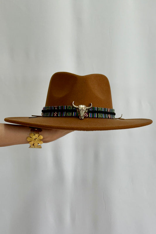 SOMBRERO COW
