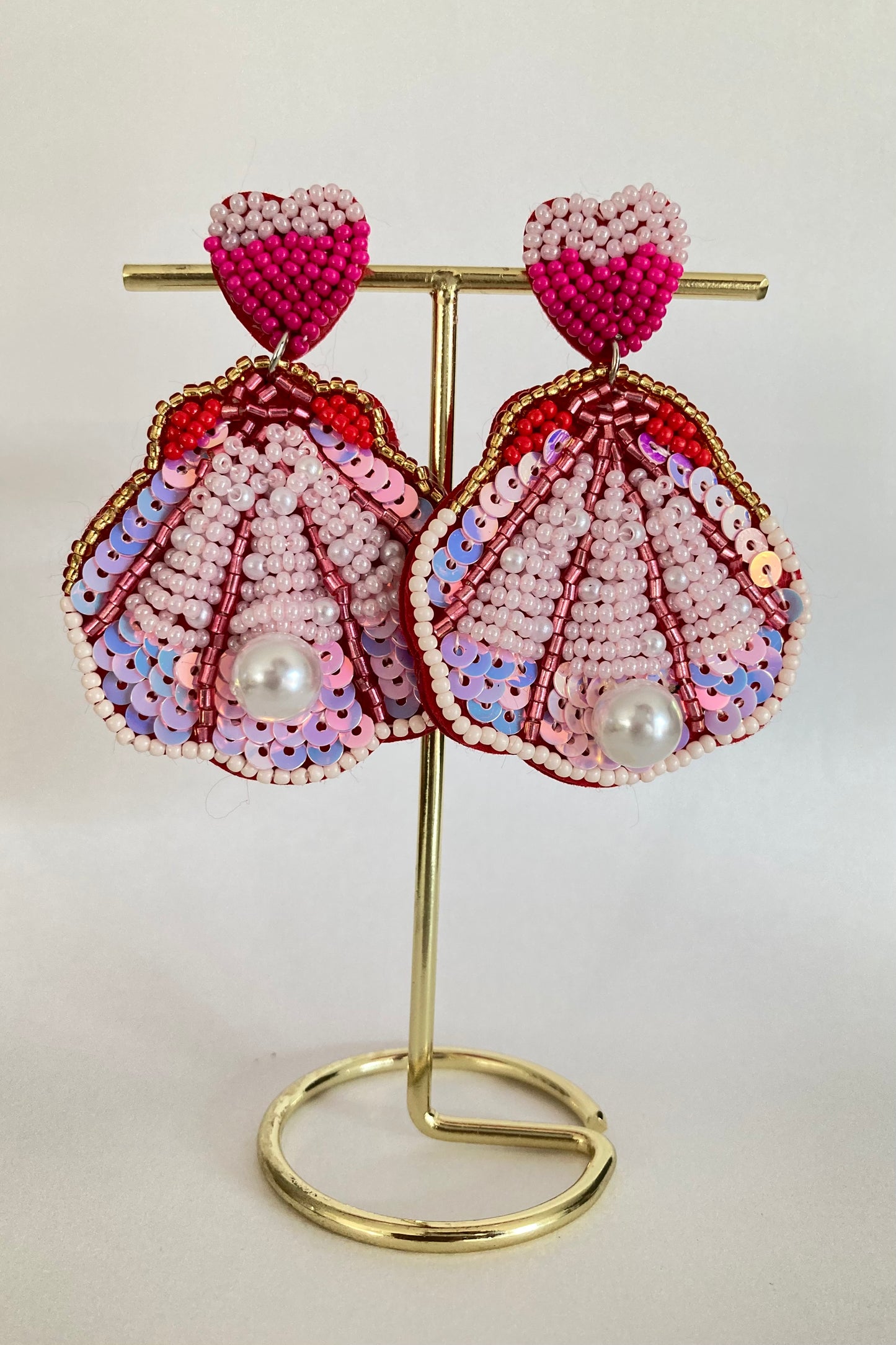 PENDIENTE CONCHA CUENTAS