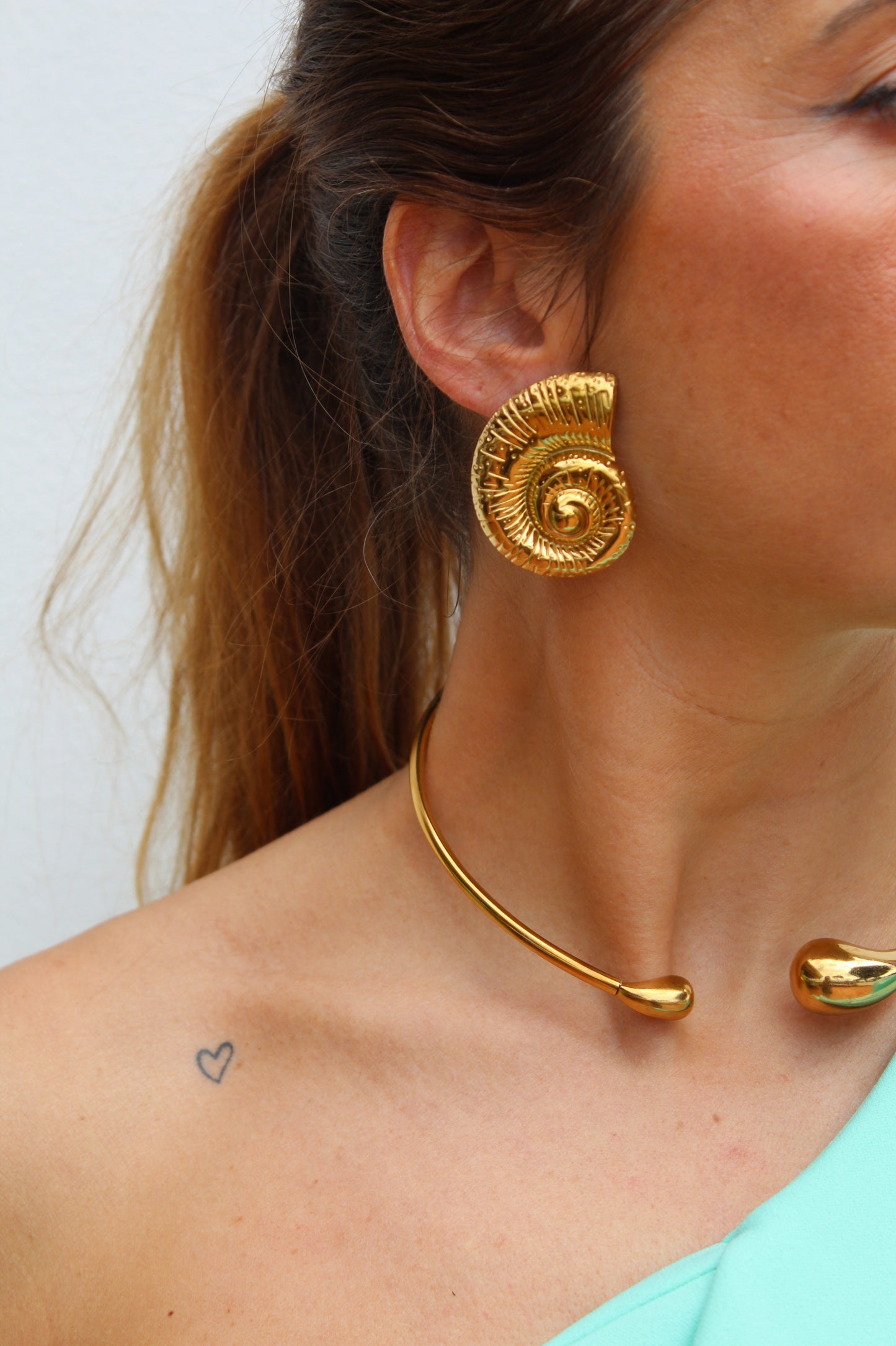 COLLAR CHOKER LÁGRIMA